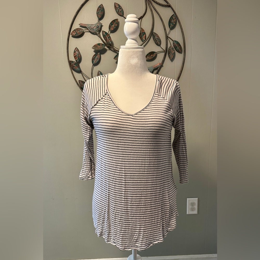 Striped V-Neck High Low Top